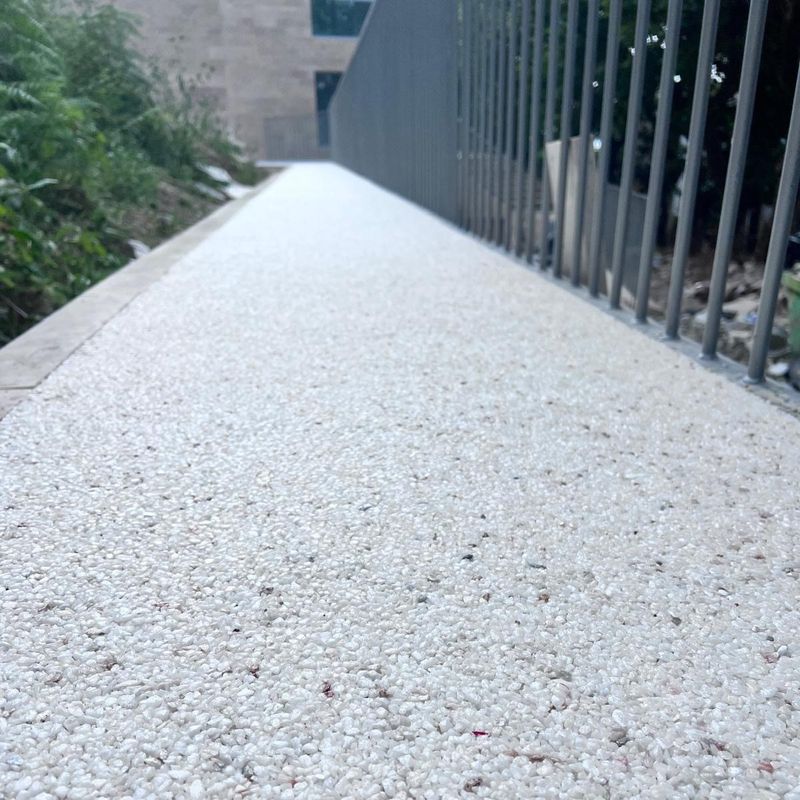 Pavimento exterior em Terraway